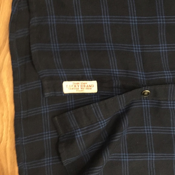 Sold! NWT! Lucky Brand Slim Fit Short Sleeve Shirt - Picture 4 of 8